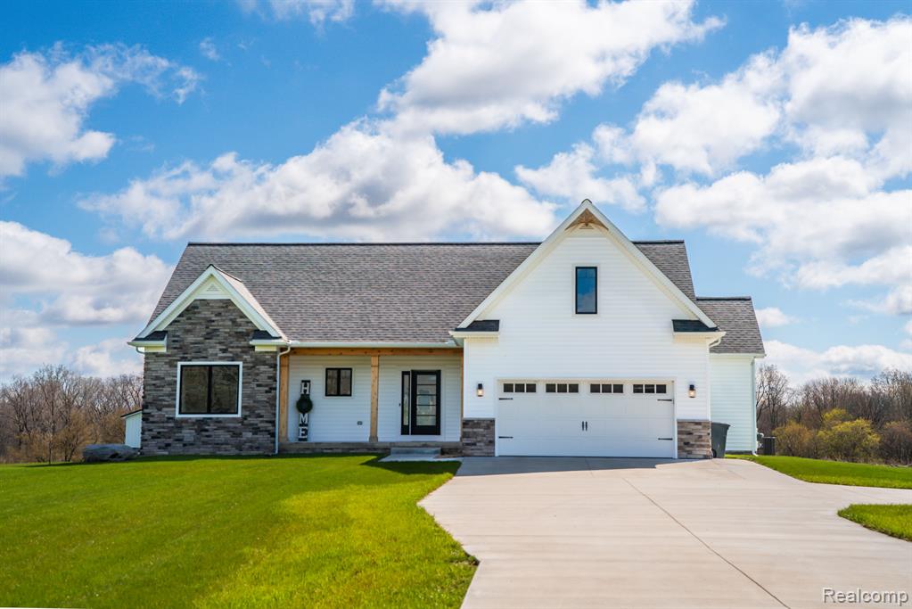 425 CORNEIL Road, Imlay City, MI 48444 — front exterior