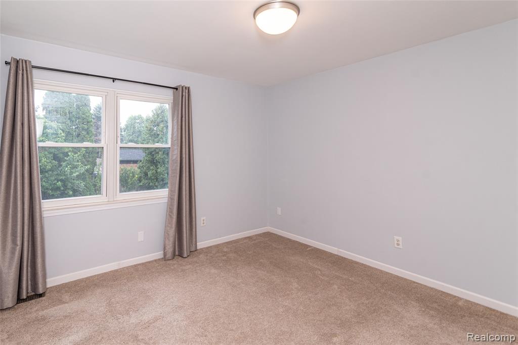 41975 Cherry Hill Road, Novi, MI — Photo 18