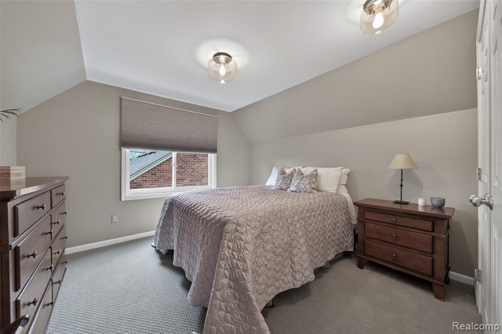 16265 Locherbie Avenue, Beverly Hills, MI 48025 — Photo 27