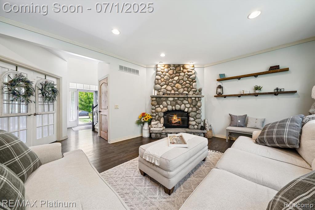 4209 Oak Street, Grand Blanc, MI 48439 — Photo 9