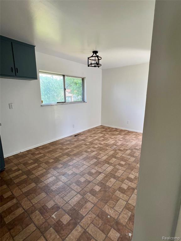 6410 Belltree Lane, Flint, MI 48504 — Photo 27