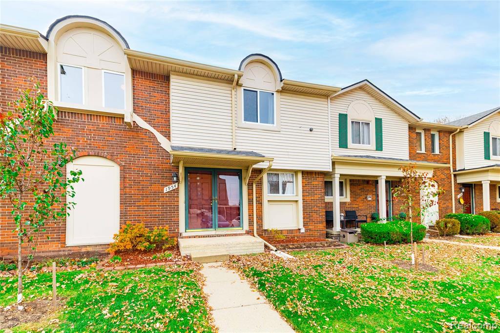 1954 E Franklin Drive, Canton, MI 48187 — Photo 2