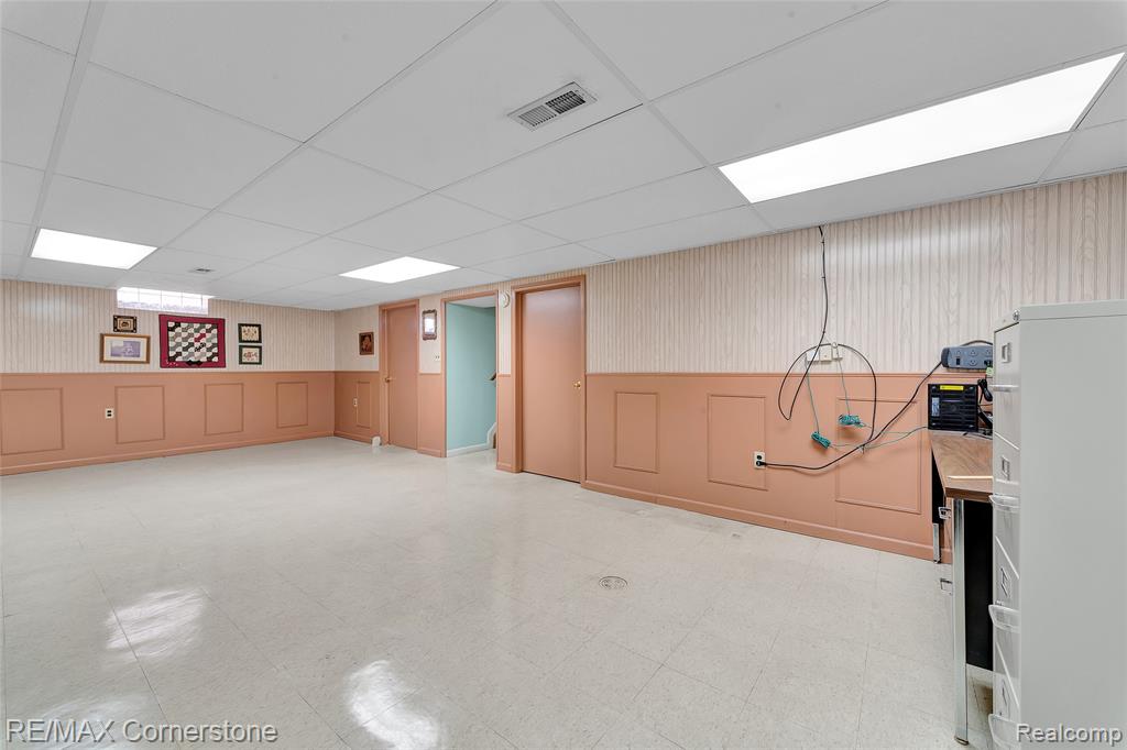 8219 Roselawn Street, Westland, MI — Photo 25