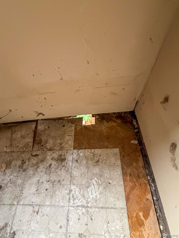 1540 Saint Clair Street, Detroit, MI 48214 — Photo 7