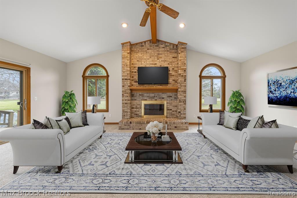 4070 GREENBRIAR Court, Rochester, MI 48306 — Photo 11