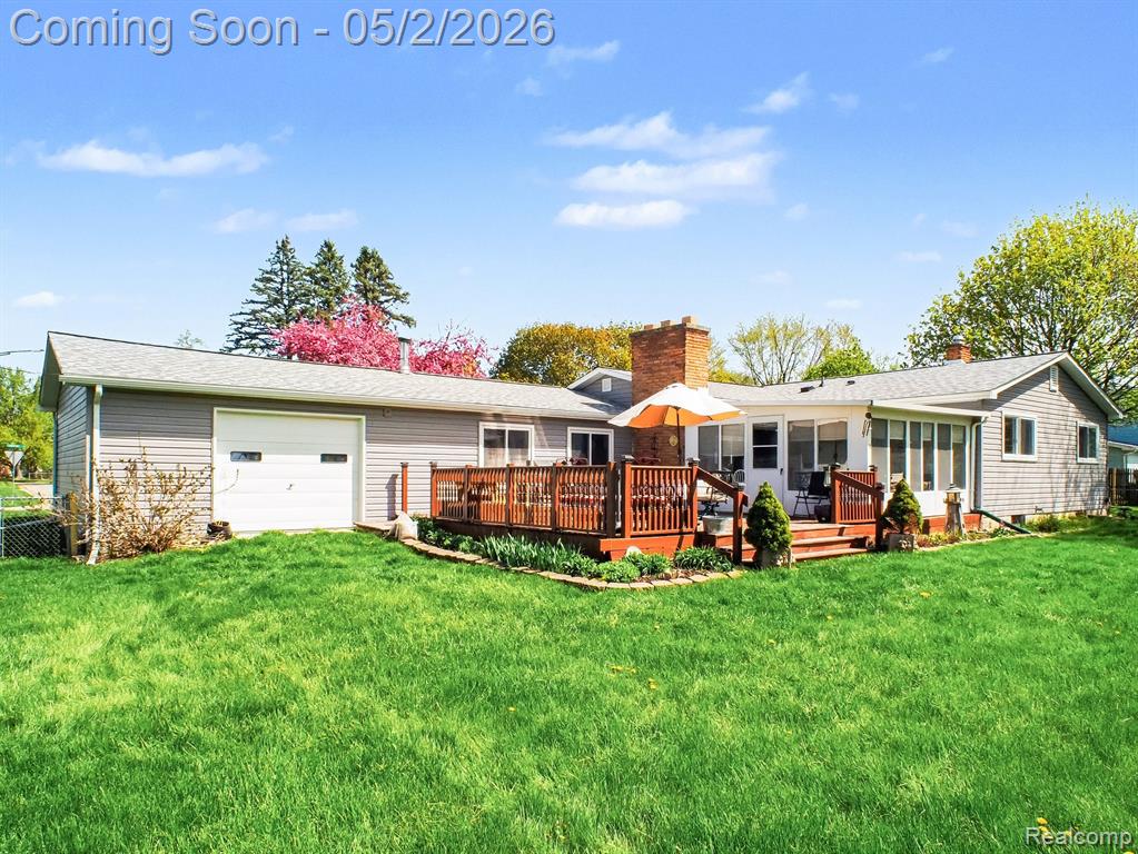 4488 Thorntree Drive, Burton, MI 48509 — Photo 27