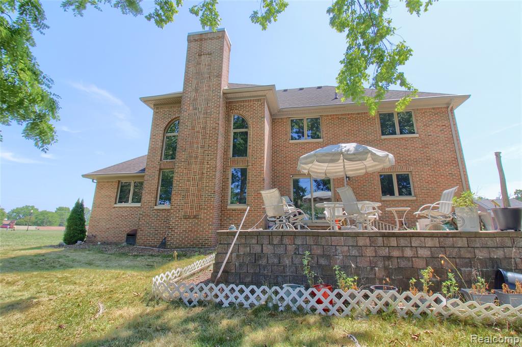 4600 Dolores Drive, Trenton, MI 48183 — Photo 37