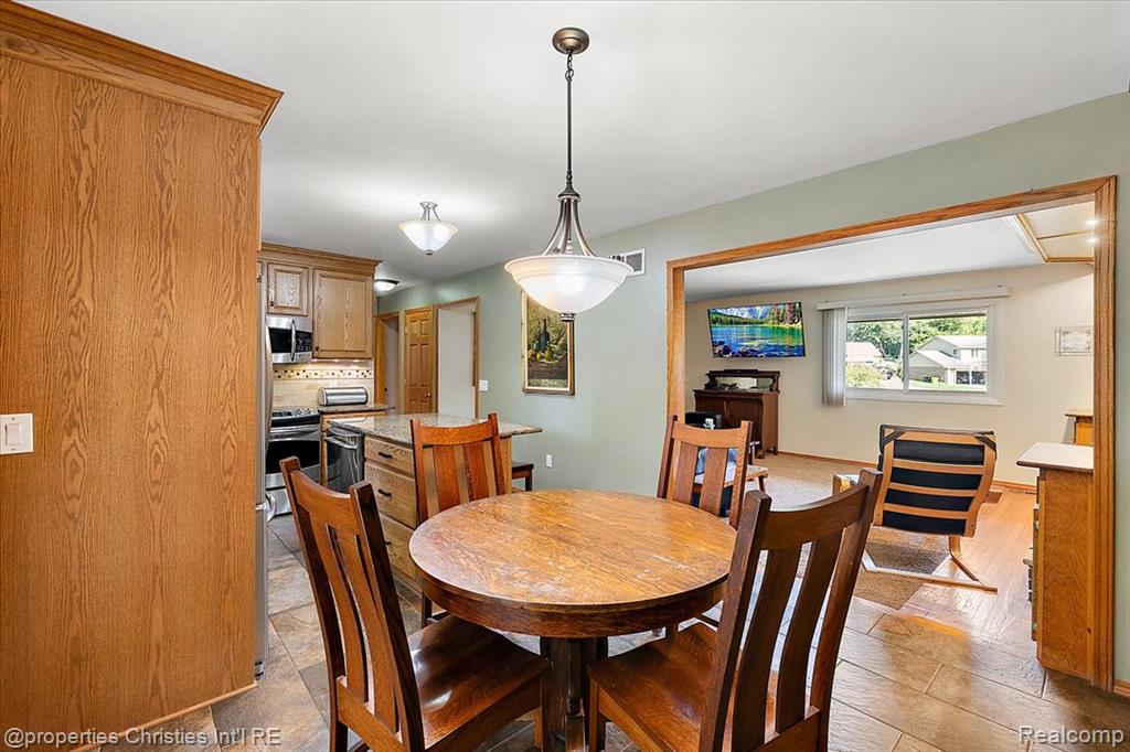 42737 Steepleview Court, Northville, MI 48168 — Photo 16