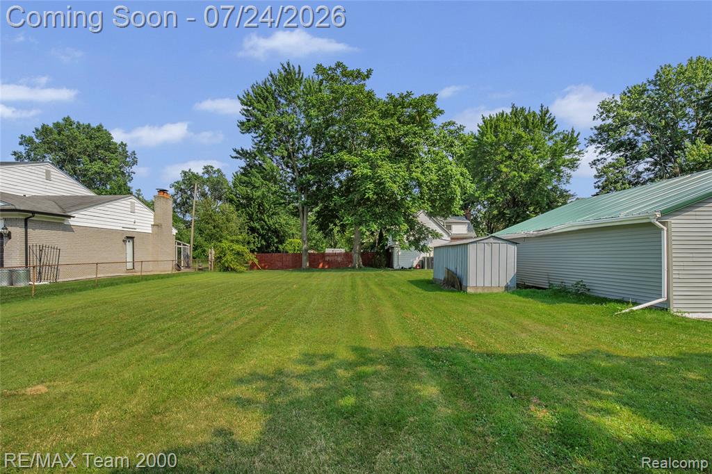 19615 Eastwood Drive, Harper Woods, MI 48225 — Photo 49