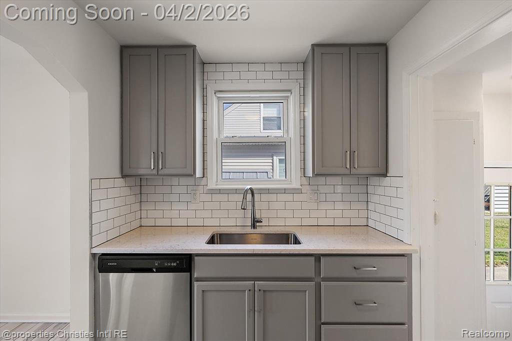 2338 Tyler Avenue, Berkley, MI, 48072