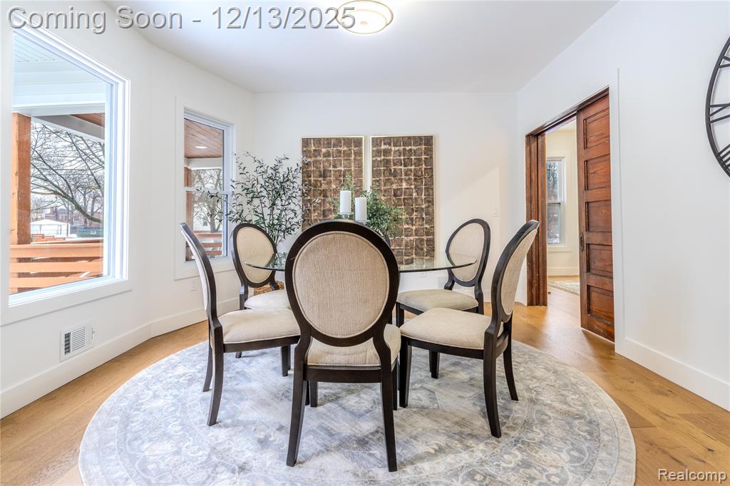 2433 Fischer Street, Detroit, MI 48214 — Photo 11