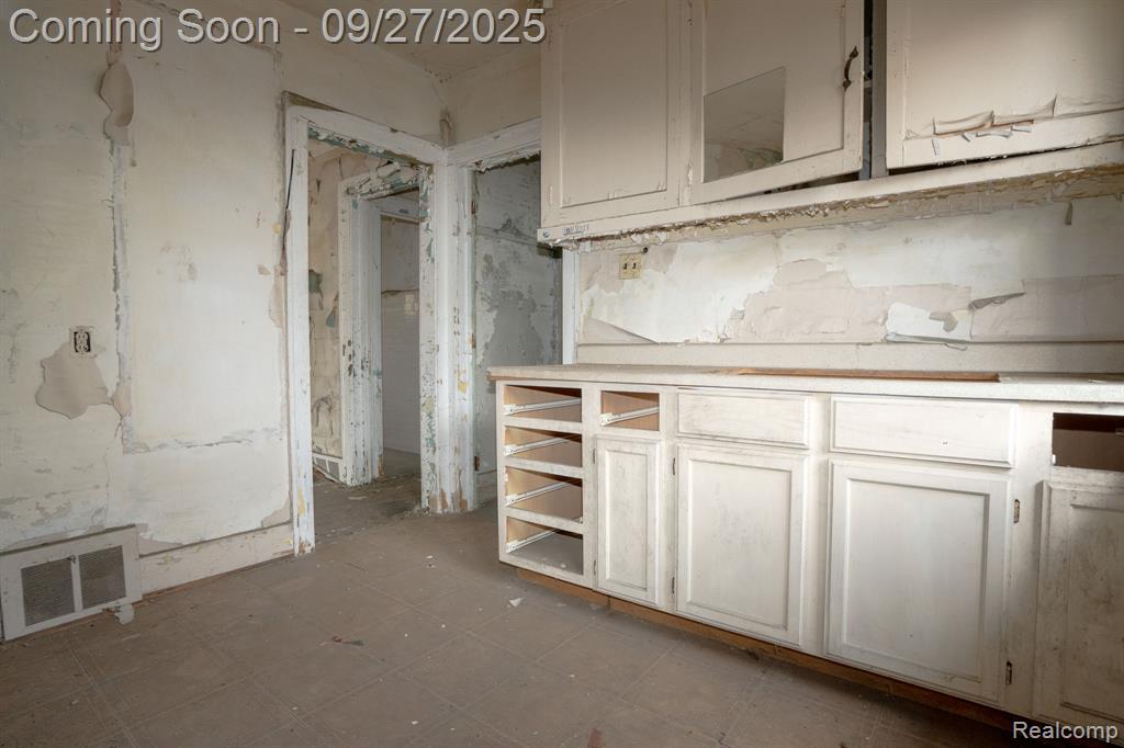 4274 Cortland Street, Detroit, MI 48204 — Photo 5