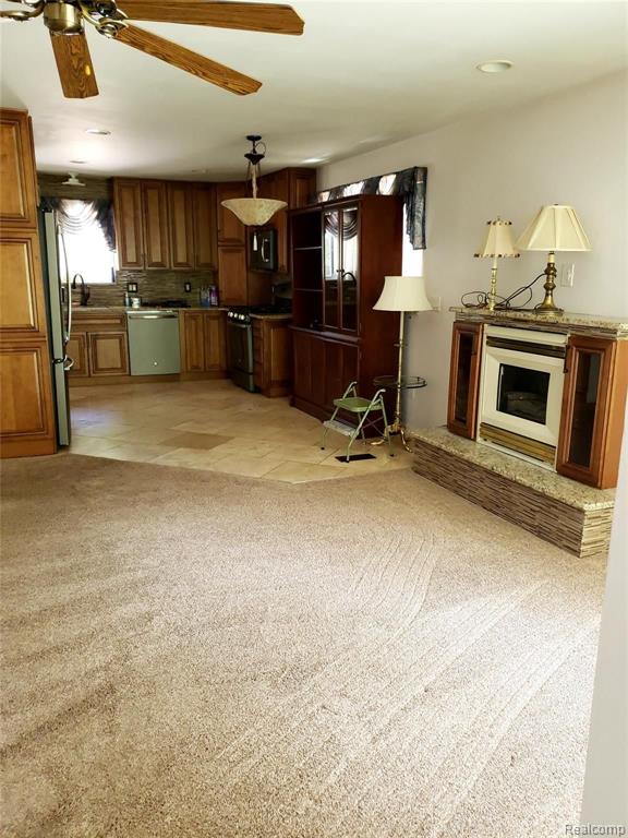 26656 Rouge River Dr Drive, Dearborn Heights, MI 48127 — Photo 12