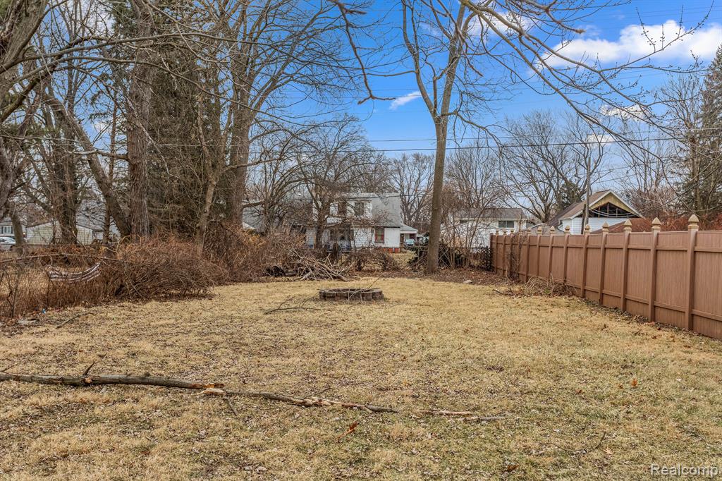 4425 GRINDLEY PARK Street, Dearborn Heights, MI 48125 — Photo 30