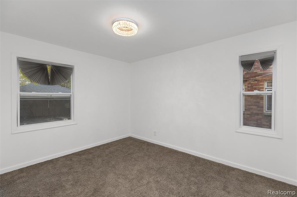 9710 Somerset Avenue, Detroit, MI 48224 — Photo 19