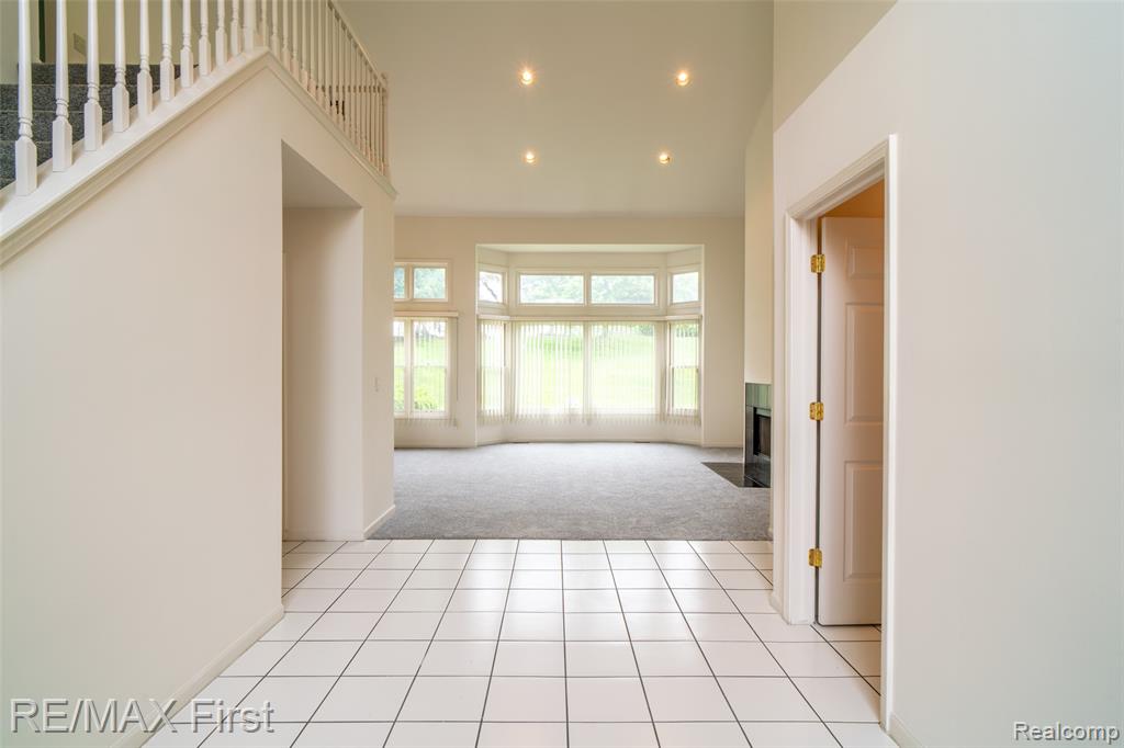 4798 WALNUT CREEK Drive, West Bloomfield, MI — Photo 17