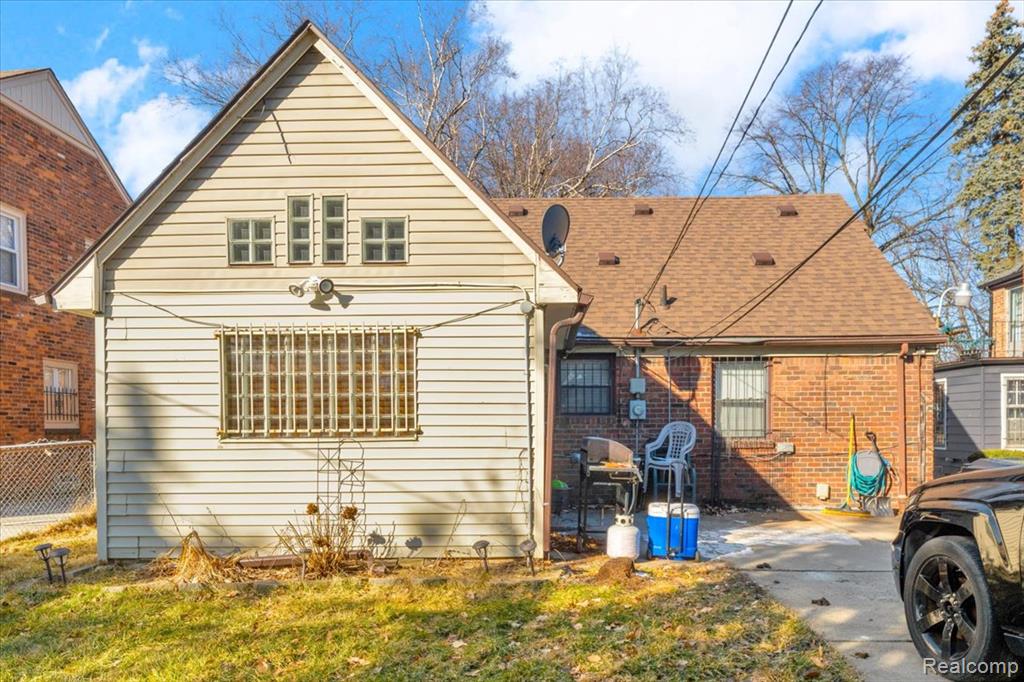 14004 Woodmont Avenue, Detroit, MI 48227 — Photo 17