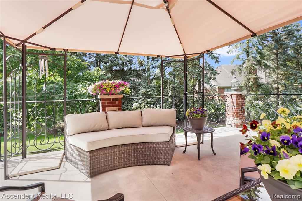 54127 Salem Drive, Shelby Twp, MI 48316 — Photo 40