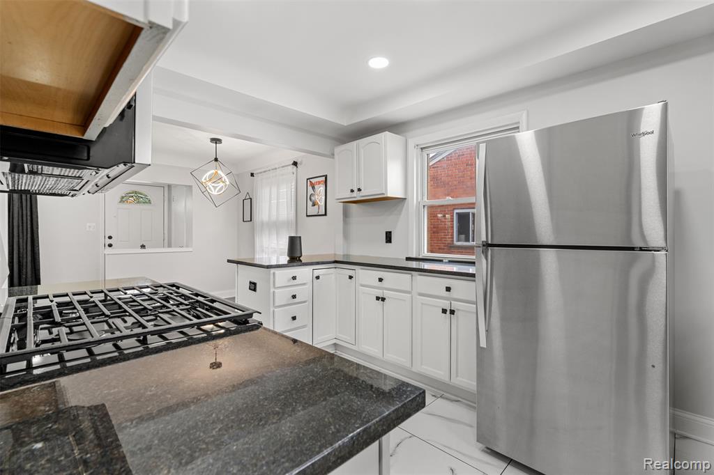 6771 Sunset Street, Garden City, MI — Photo 5