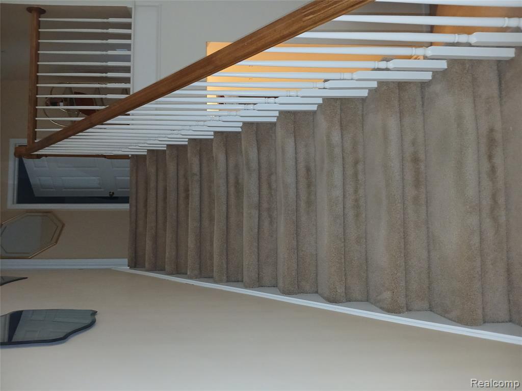 8086 Pickering Pl Place, Westland, MI — Photo 36