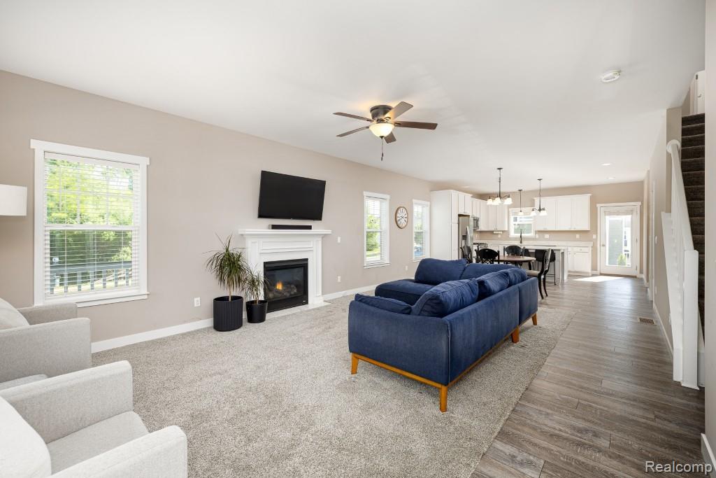 9261 Regency Boulevard, Pinckney, MI 48169 — Photo 8