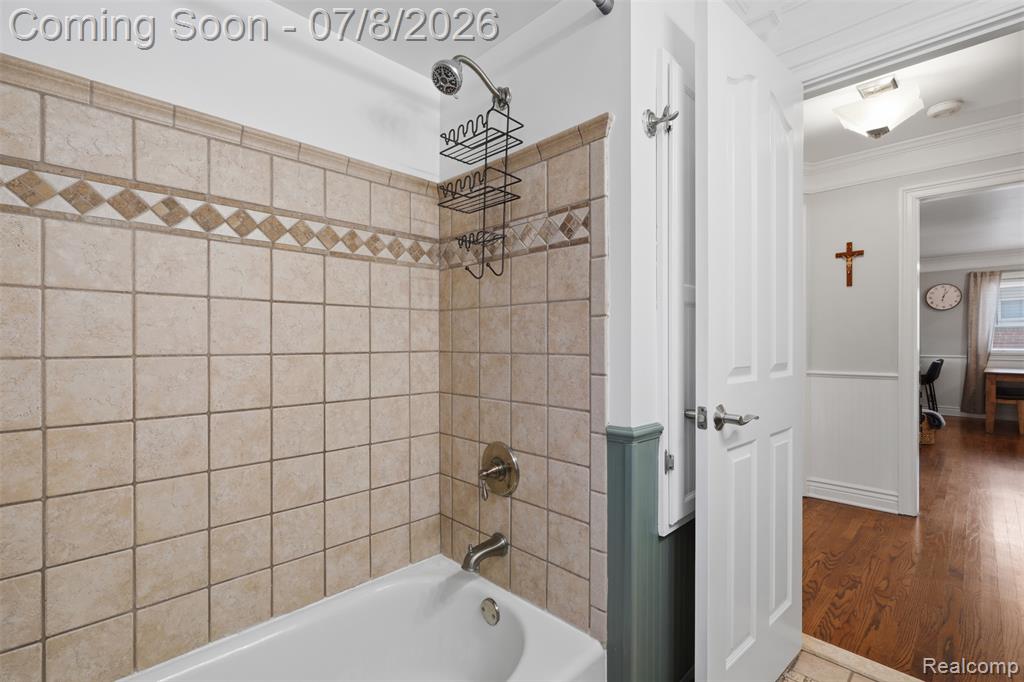 29971 Leona Street, Garden City, MI — Photo 24
