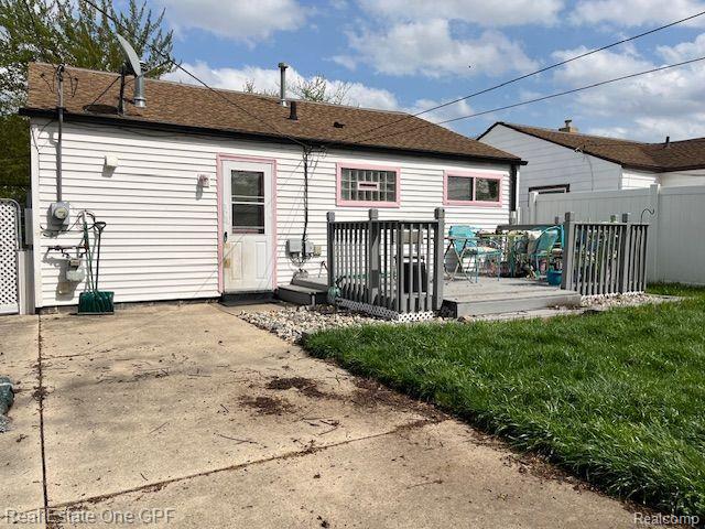 8256 BIRCH Street, Taylor, MI 48180 — Photo 16