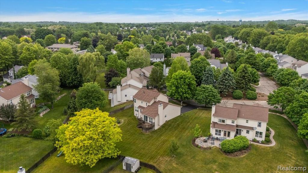 437 Cherry Hills Court, Oxford, MI 48371 — Photo 55