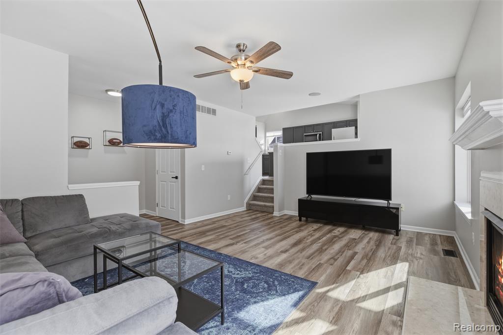 1833 Savannah Lane, Ypsilanti, MI 48198 — Photo 16