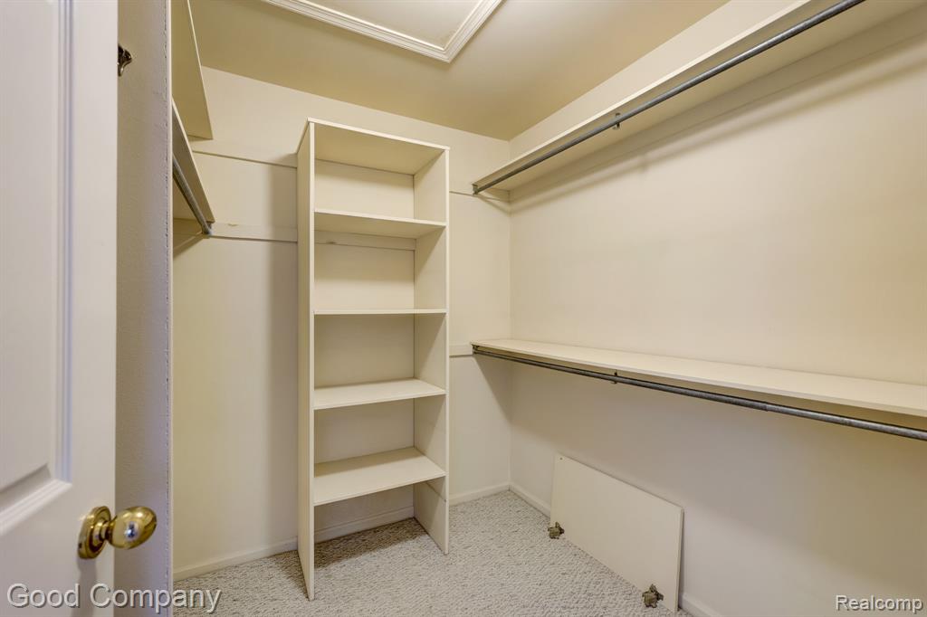 7354 Birkshire, West Bloomfield, MI — Photo 18