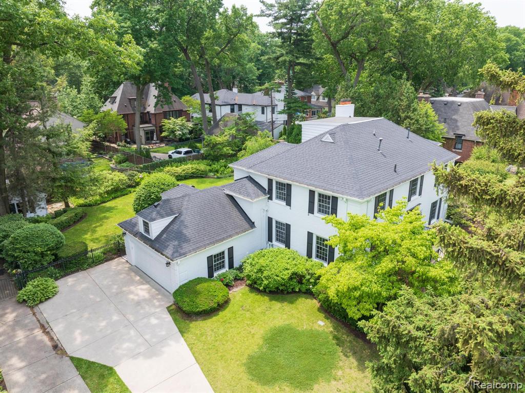 33 Oxford Boulevard, Pleasant Ridge, MI — Photo 66