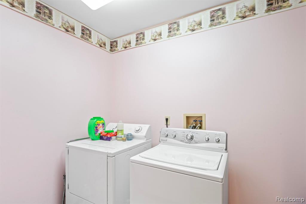 761 MELLISH Drive, Lapeer, MI 48446 — Photo 20