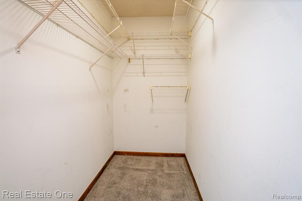 1375 HARBOUR Boulevard, 123, Trenton, MI 48183 — Photo 17
