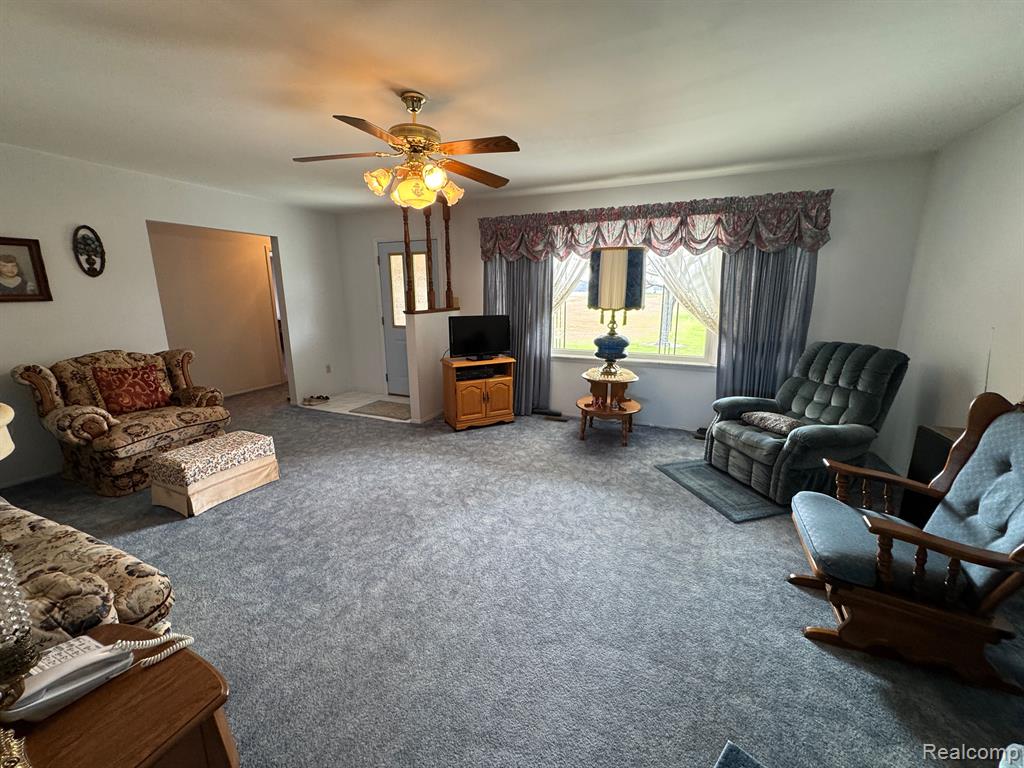 7188 Reid Road, Swartz Creek, MI 48473 — Photo 4