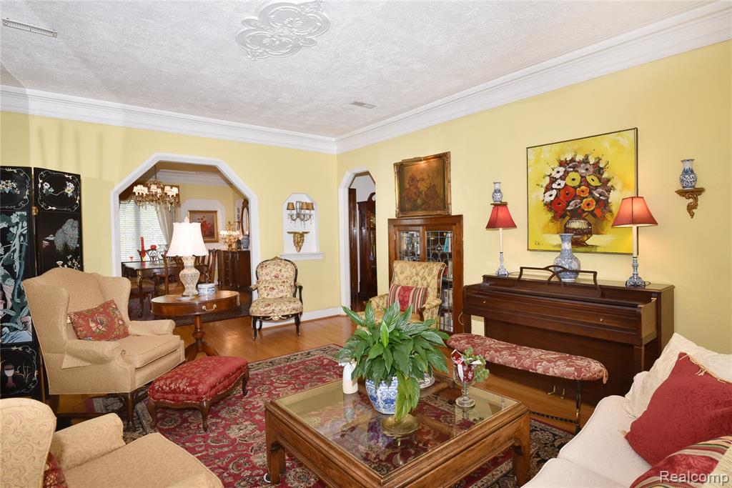 14127 Woodmont Avenue, Detroit, MI 48227 — Photo 7
