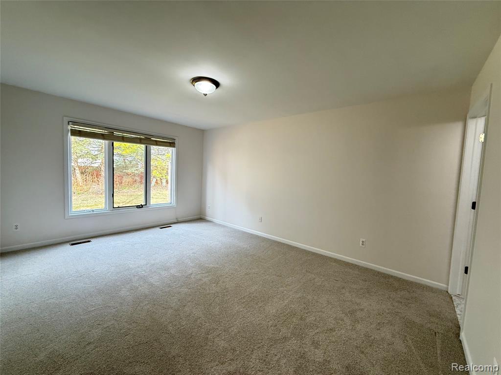 55503 Boardwalk Drive, Utica, MI 48316 — Photo 42