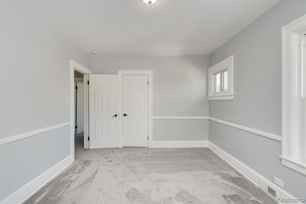 701 Pingree Street, Detroit, MI 48202 — Photo 27