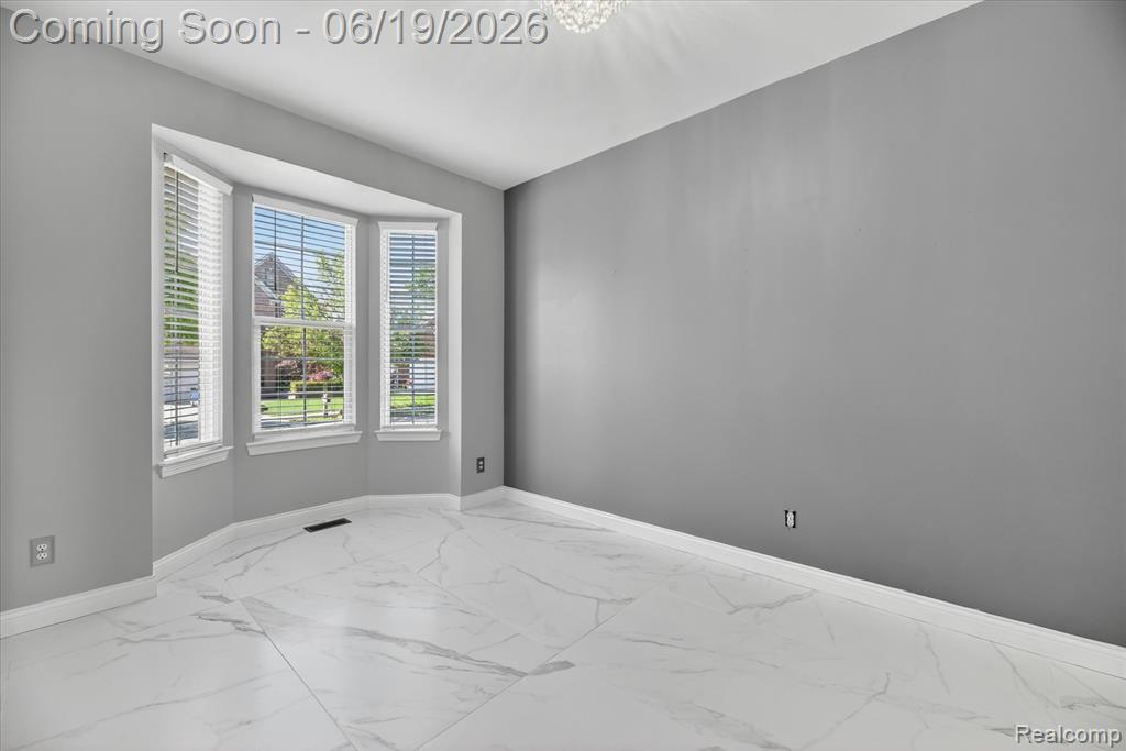 6827 Blackwell, Shelby Twp, MI 48317 — Photo 12