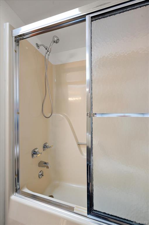 6583 RIDGEVIEW Drive, Clarkston, MI — Photo 49