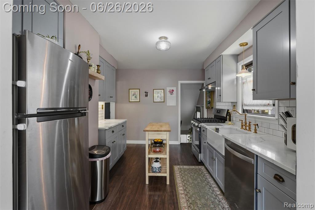 461 Manor Street, Grosse Pointe Farms, MI 48236 — Photo 17