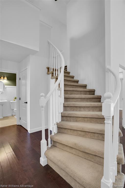 2750 Maple Forest Drive, Wixom, MI 48393 — Photo 5