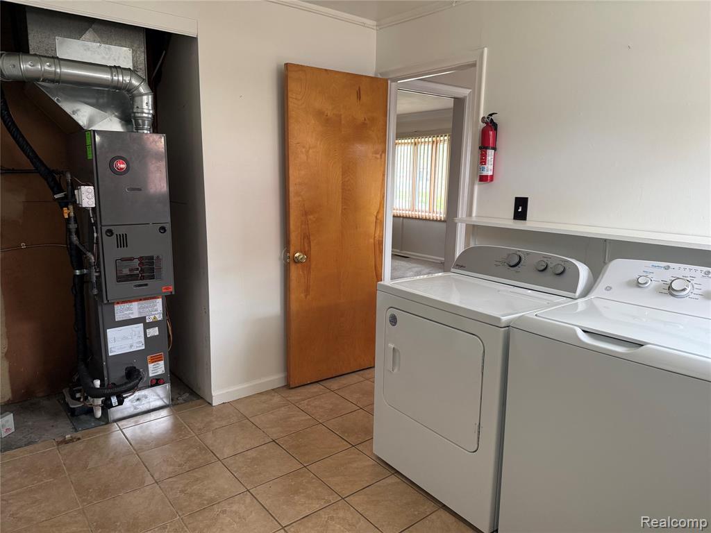 18530 Matthews Street, Riverview, MI 48193 — Photo 12