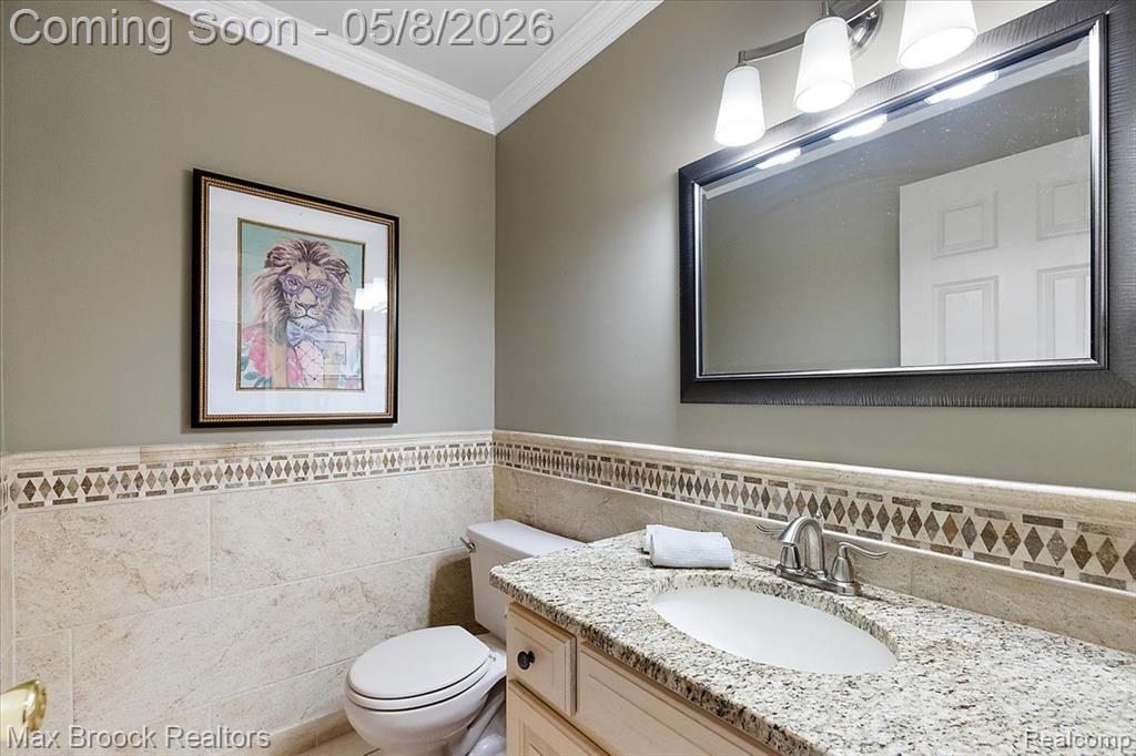 46597 Covington Drive, Macomb, MI 48044 — Photo 12