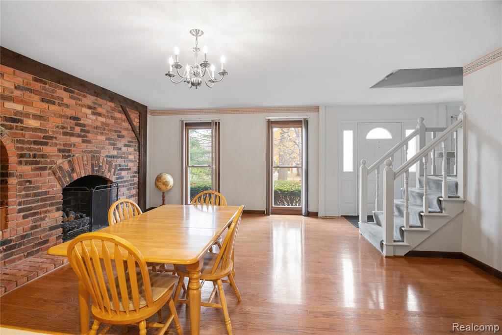5023 Meadowbrook Drive, West Bloomfield, MI — Photo 3
