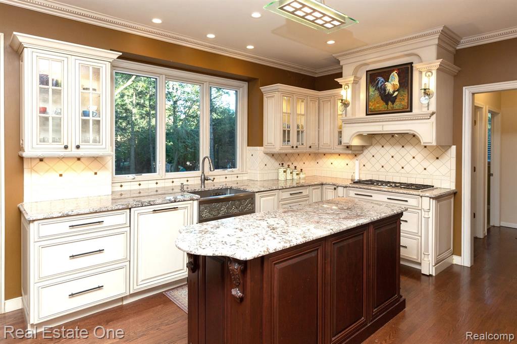 5538 CLEARVIEW Drive, Troy, MI 48098 — Photo 26