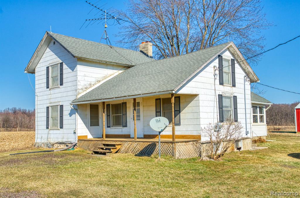 7350 Nicholson Road, Fowlerville, MI 48836 — Photo 2