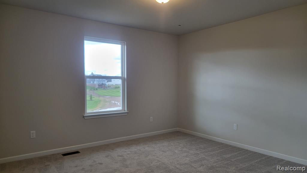 58267 INTERNATIONAL Drive, South Lyon, MI 48178 — Photo 23