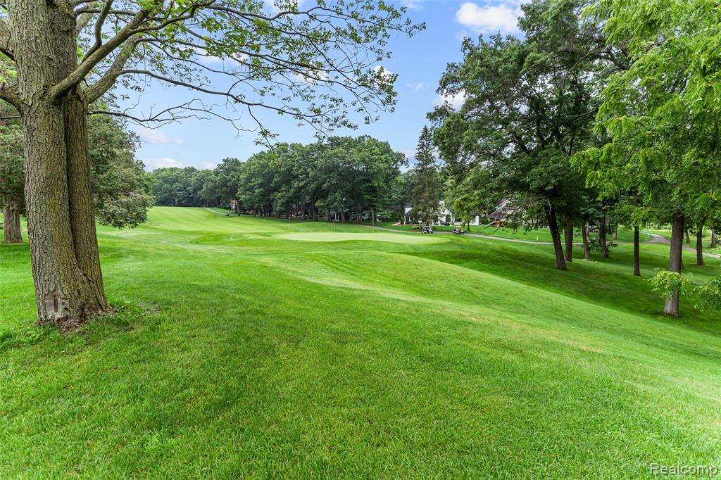 4544 Golf View Drive, Brighton, MI 48116 — Photo 52
