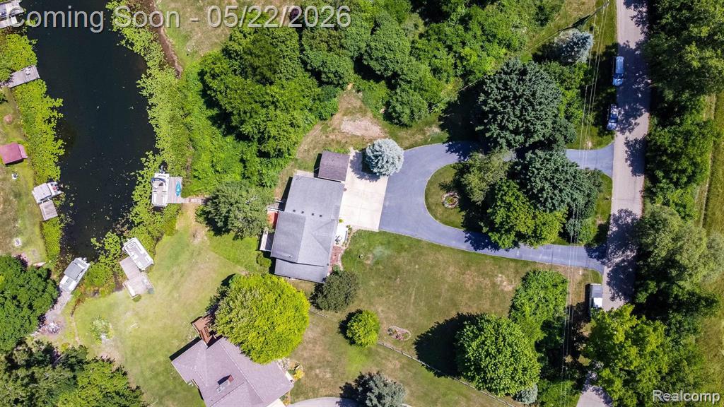 1398 BEAVERBROOK Drive, Holly, MI 48442 — Photo 52