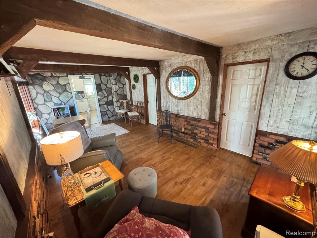 747 Cherry Street, Wyandotte, MI 48192 — Photo 4